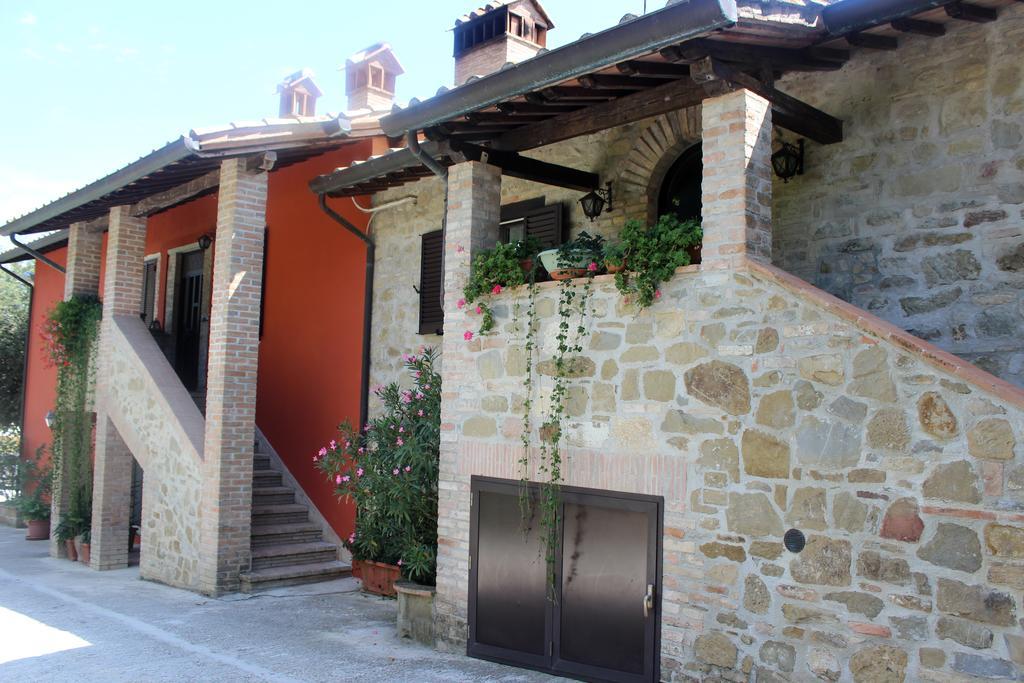 Villa Societa Agricola F.Lli Angelucci Cannara Exterior foto